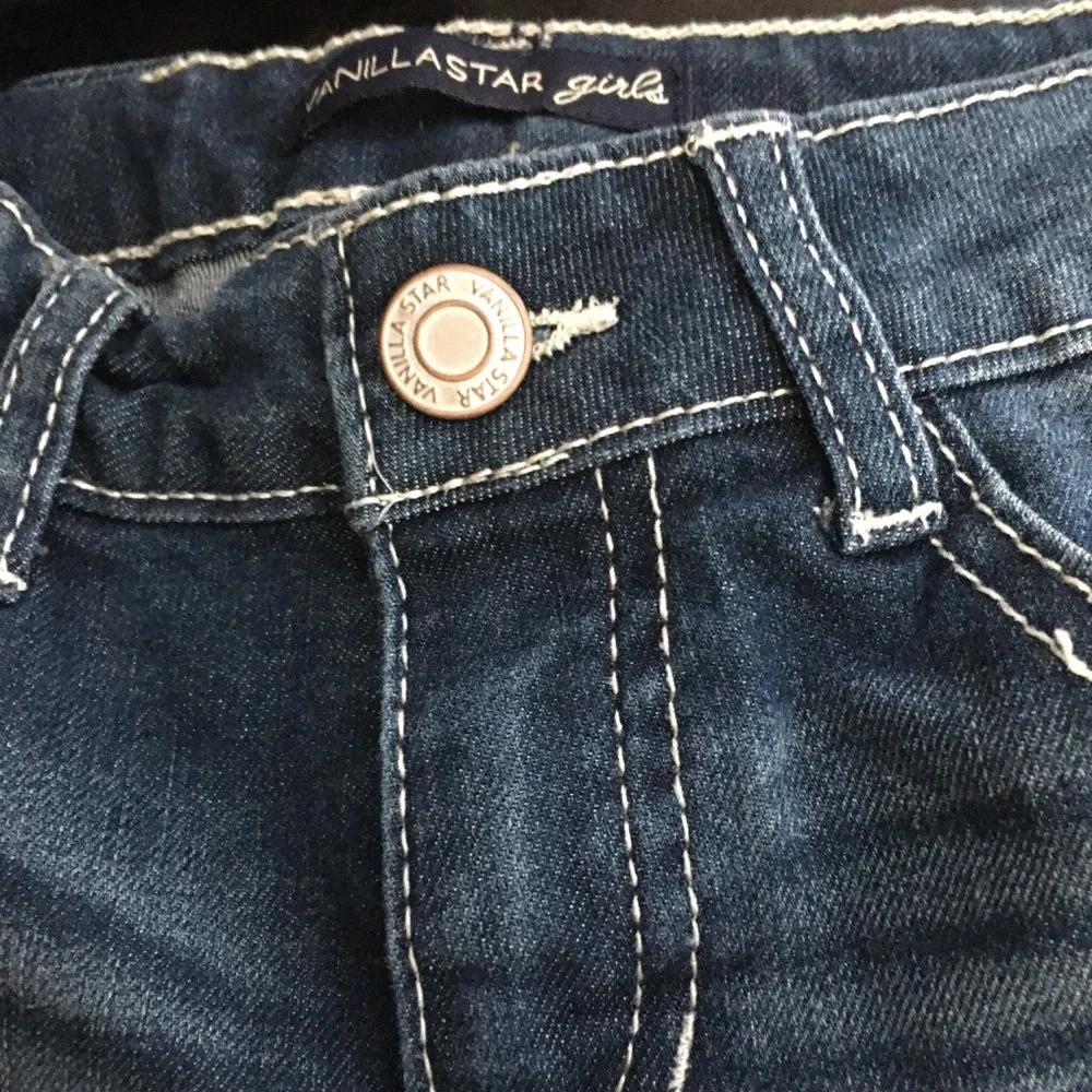 FINAL MARKDOWN Girls vanilla star shorts (7)